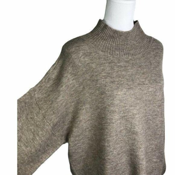 Vince Camuto Cabin Long Mutton Sleeve Mock Sweater - Picture 4 of 12